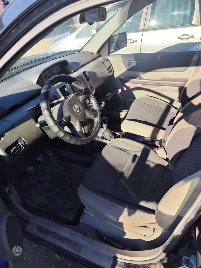 Nissan X-Trail по частям