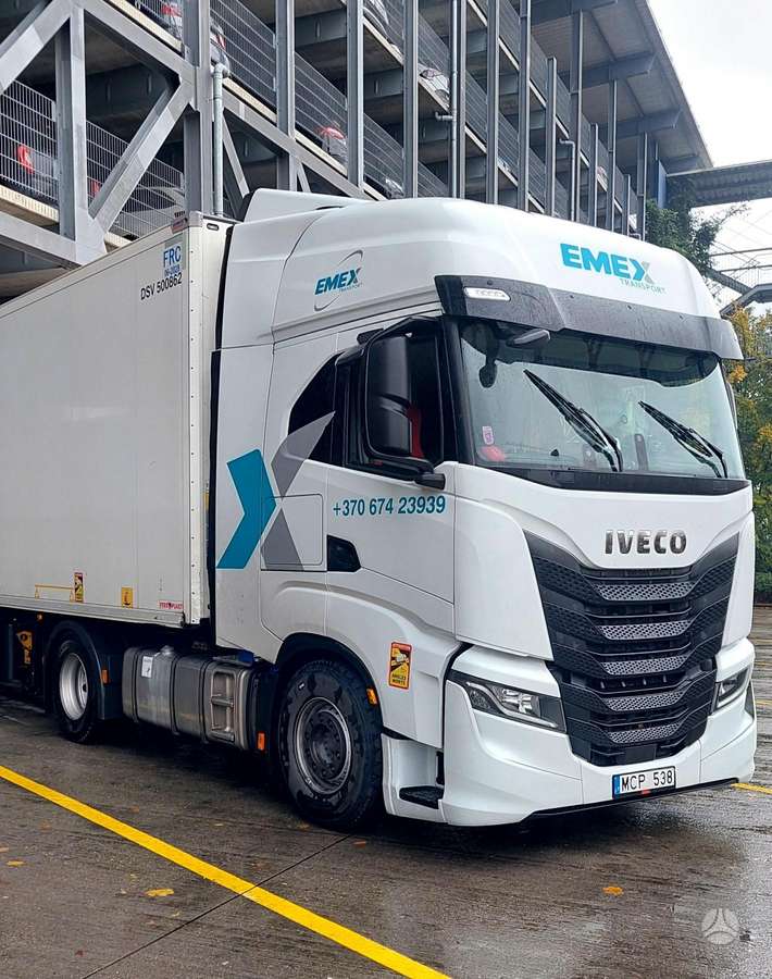Iveco S-Way, double sleeper