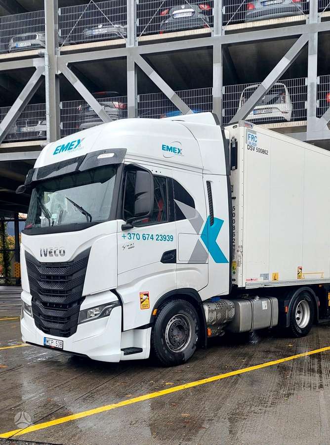 Iveco S-Way, double sleeper