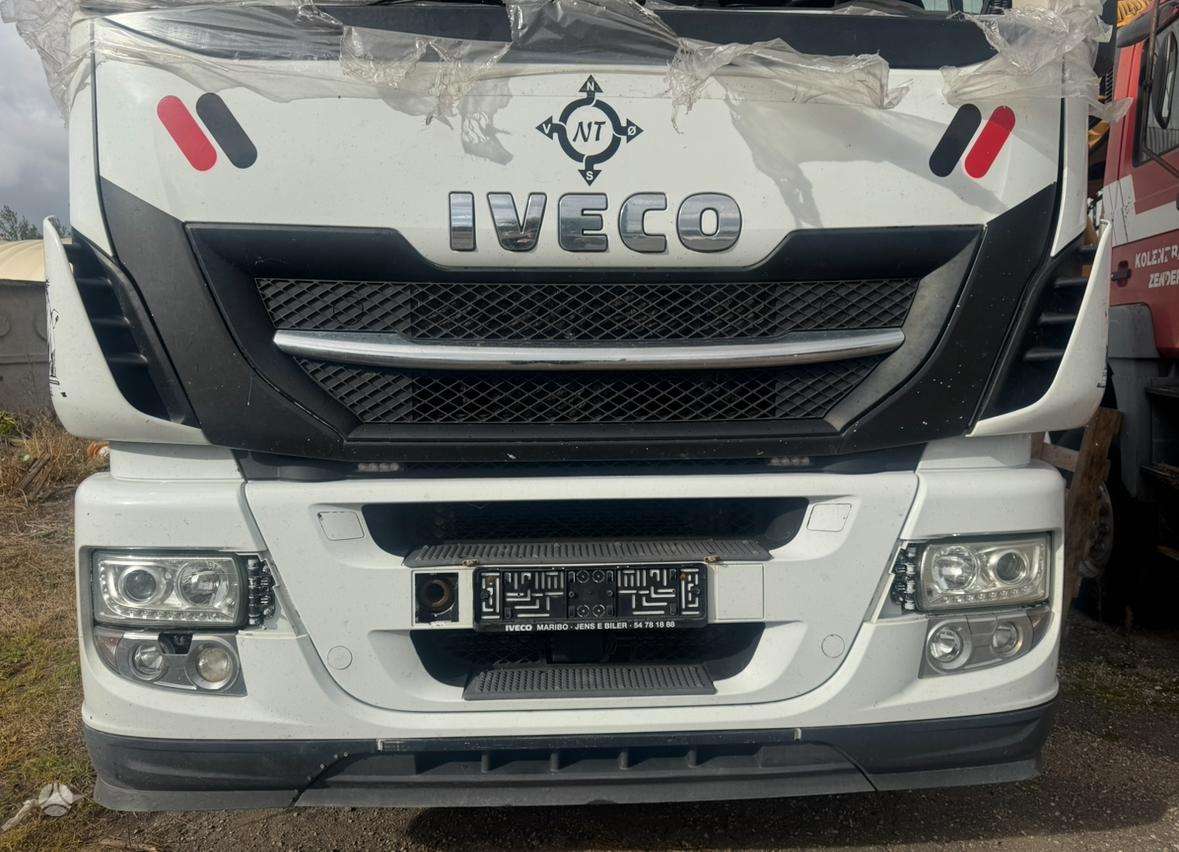 Iveco Stralis, vilcējs