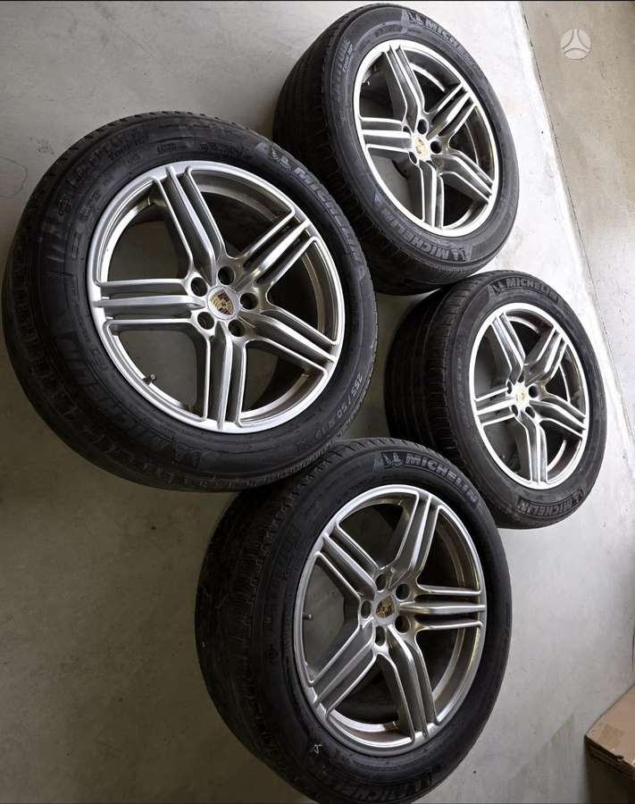 Porsche, light alloy, R19
