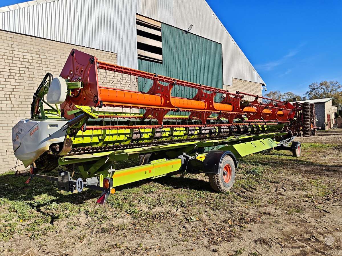 Claas Lexion 770 arba 770 Terra Trac, combine harvesters