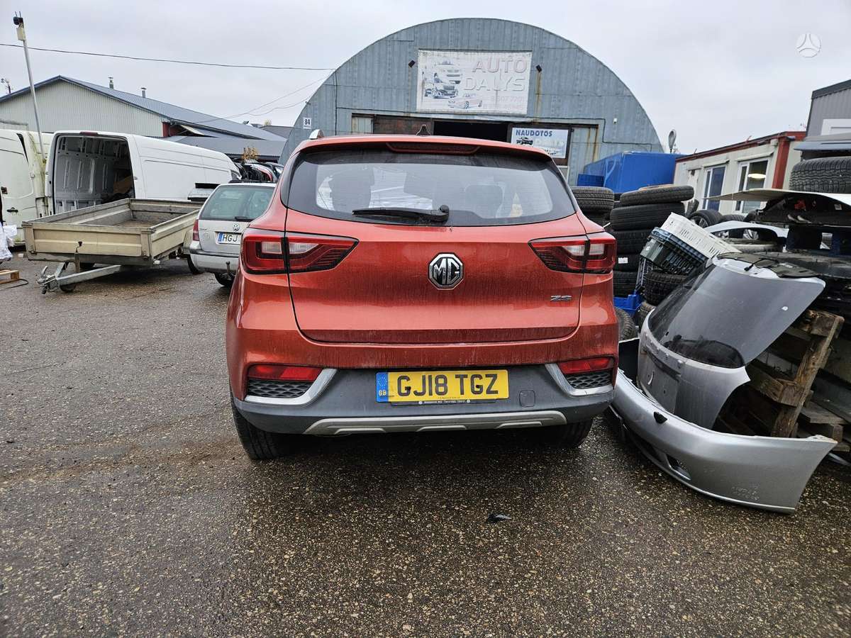 MG ZS Rida 32 200