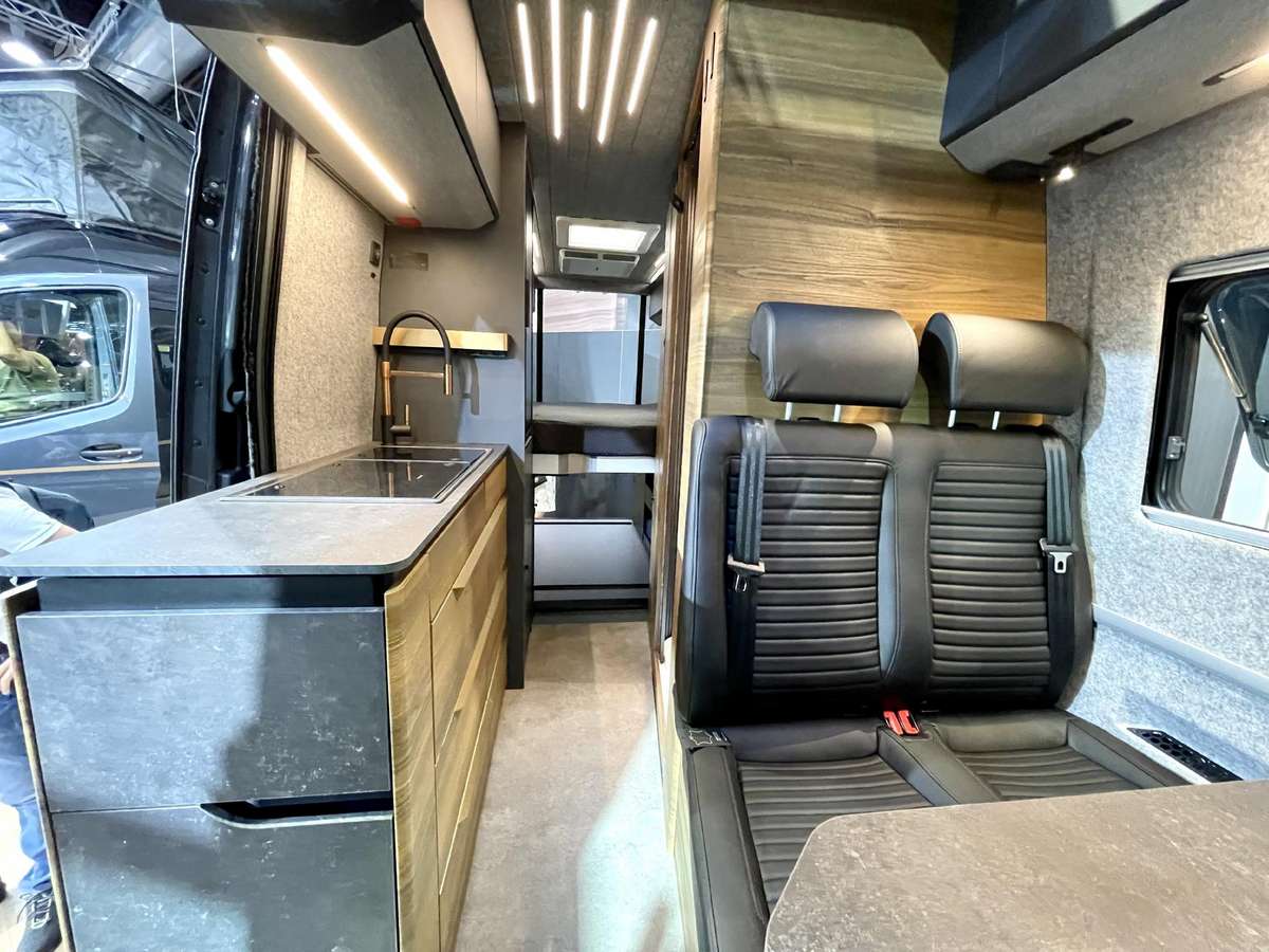 Adria Super Twin 700 SGX, campers