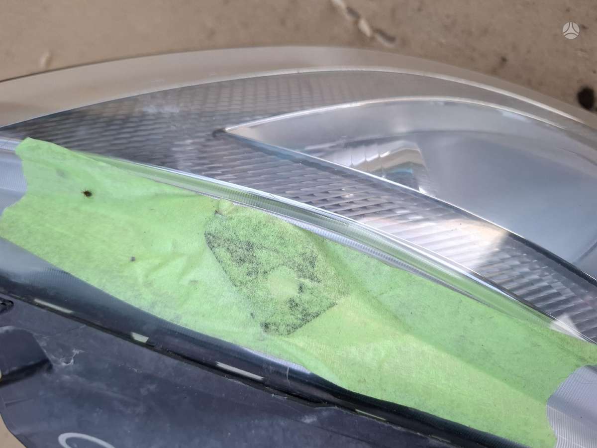 Tesla Model S žibintai