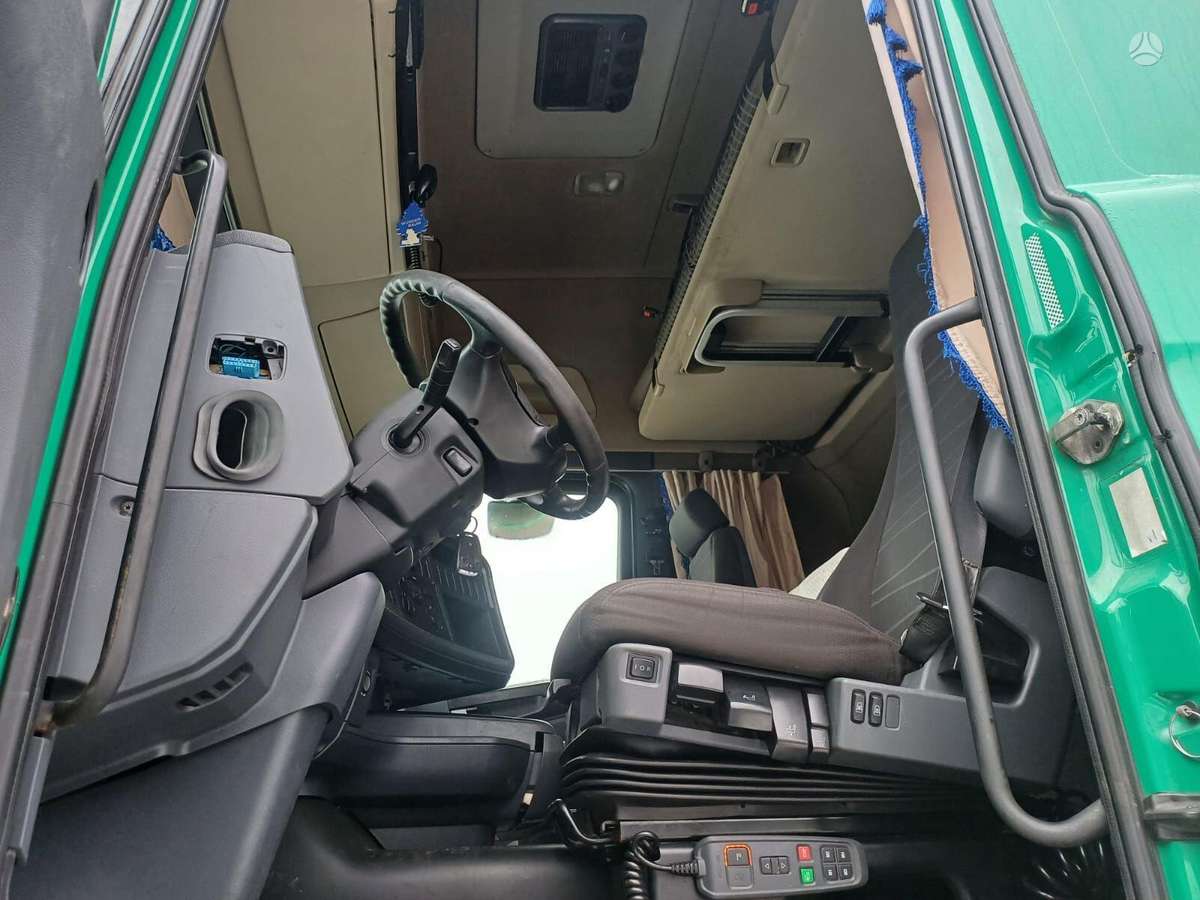 Scania + LOHR 2007, auto transporters