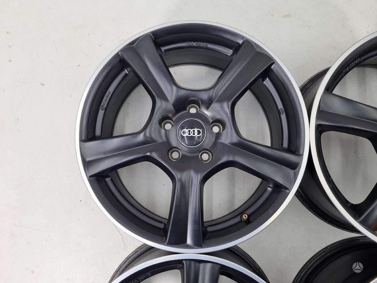 Audi A4, A6, lengvojo lydinio, R17
