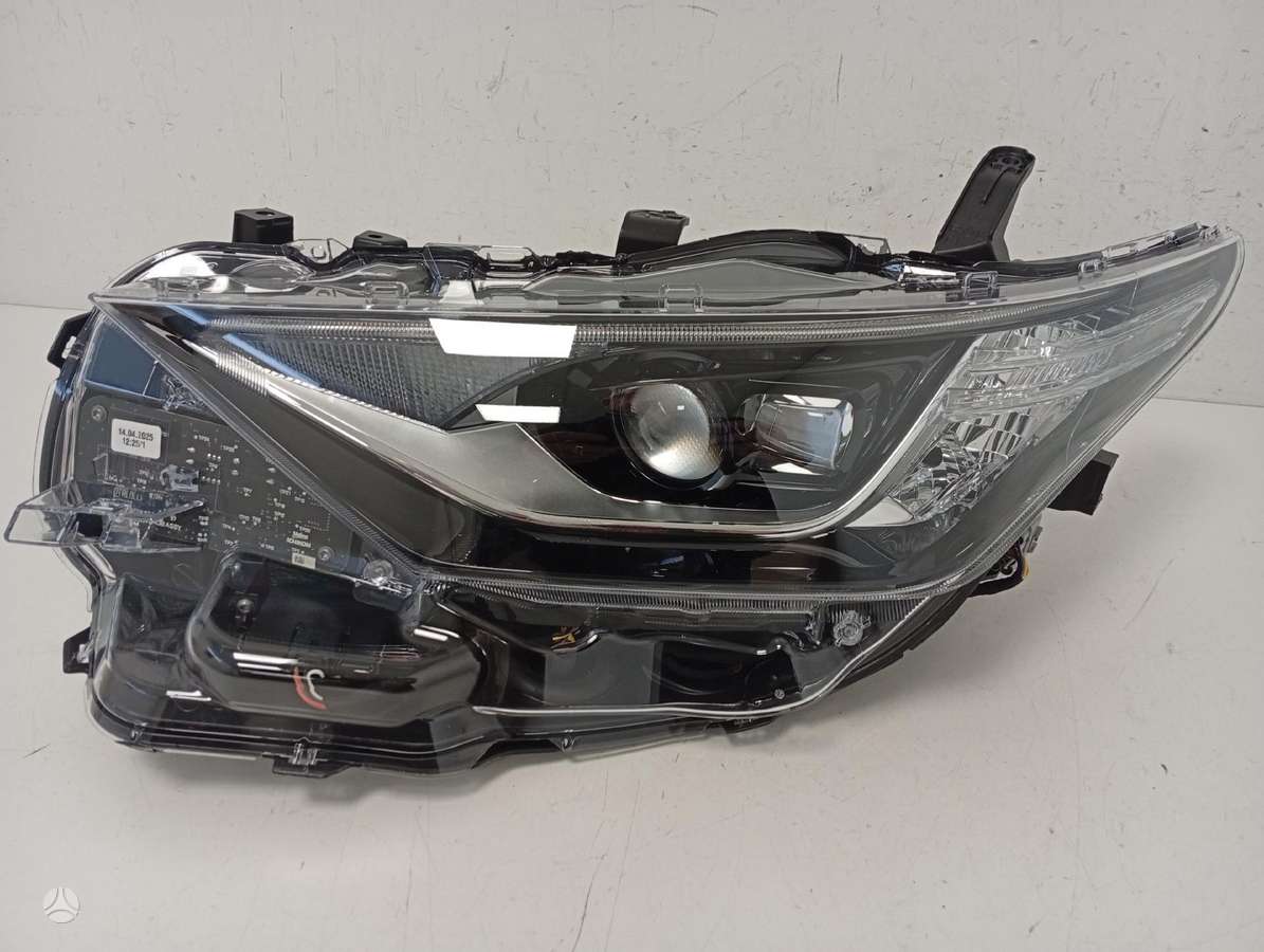 Toyota Auris body parts