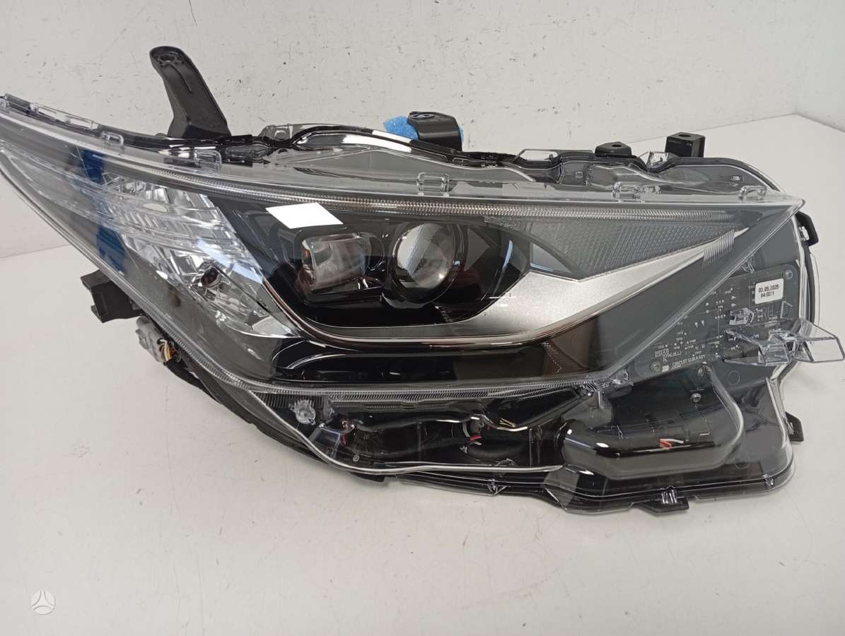 Toyota Auris body parts