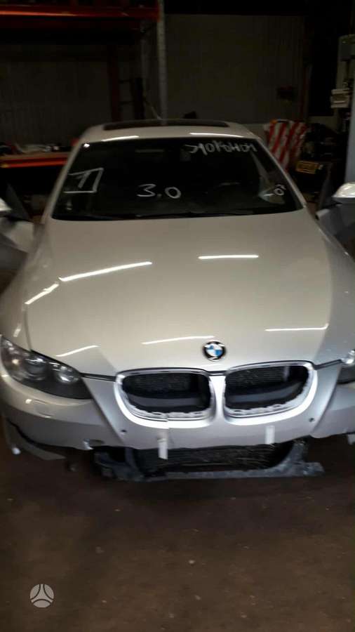 BMW 335
