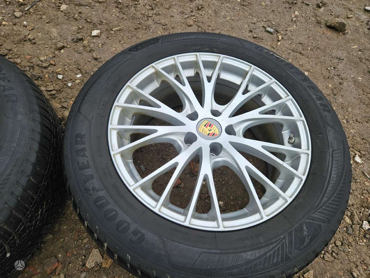 Porsche Macan, lengvojo lydinio, R18