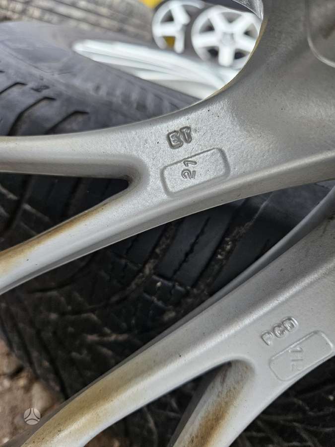 Porsche Macan, light alloy, R18