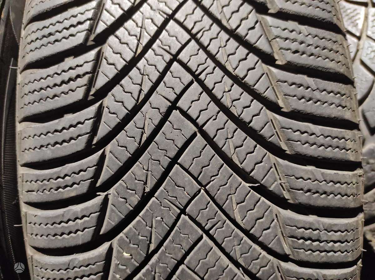 Continental, žieminės 195/55 R16