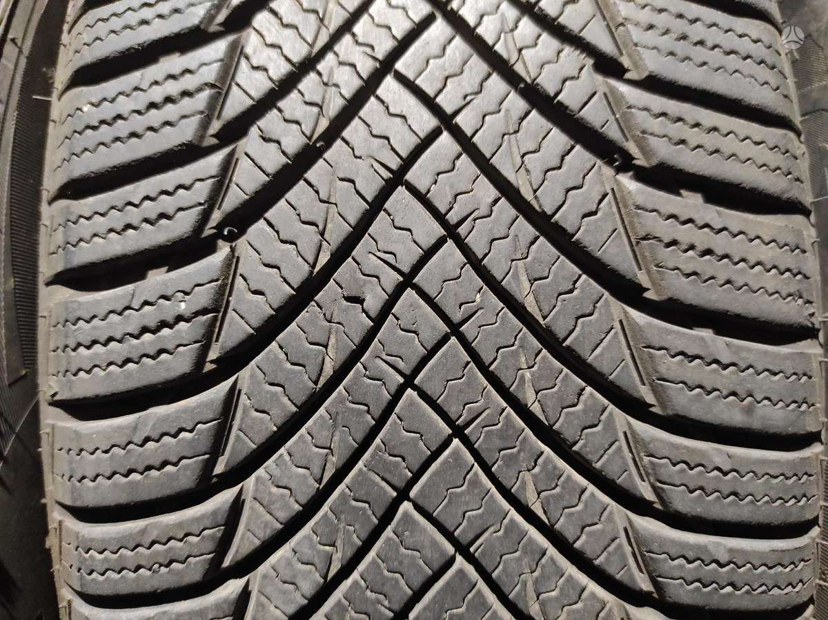Continental, зимние 195/55 R16