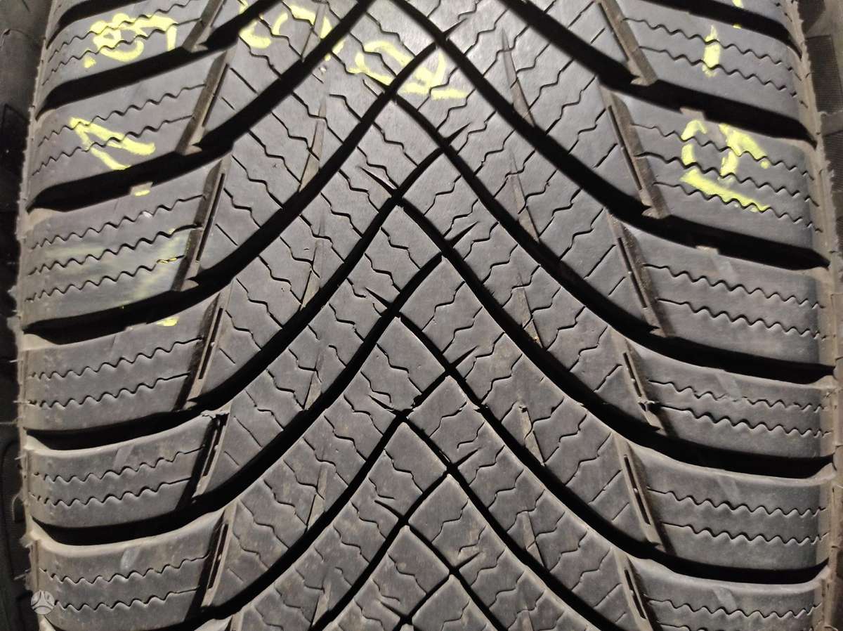 Continental, žieminės 195/55 R16