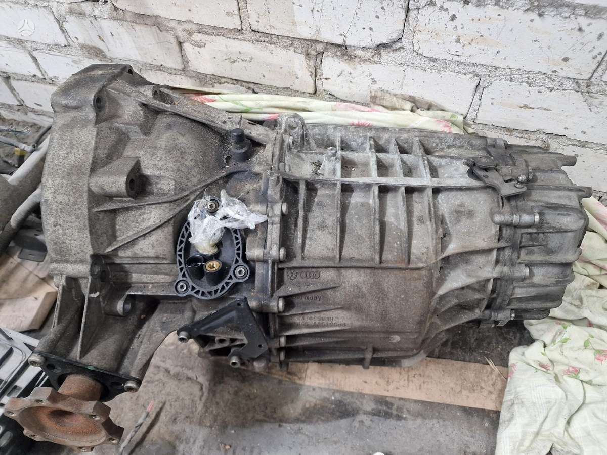 Audi A7, Multitronic, pavarų dėžė