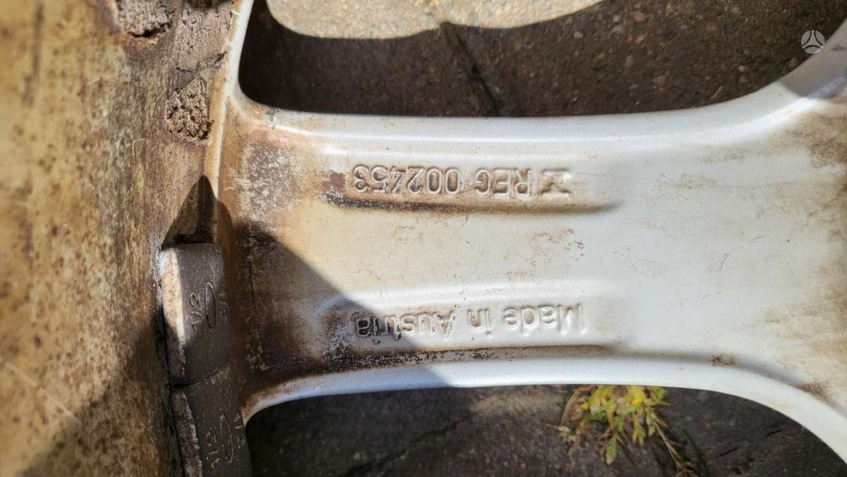 Audi Originalūs 8V0601025S, легкосплавные , R17