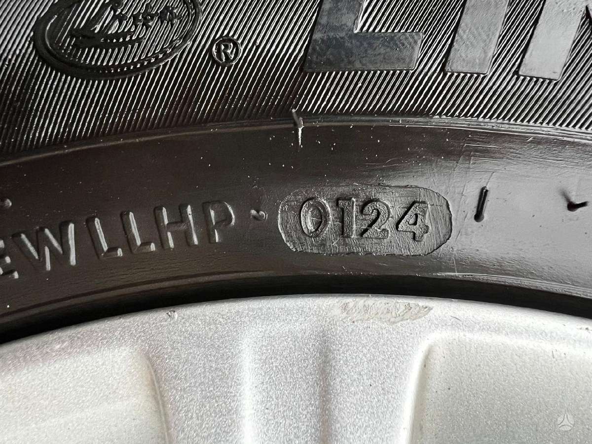 Ford, lengvojo lydinio, R16