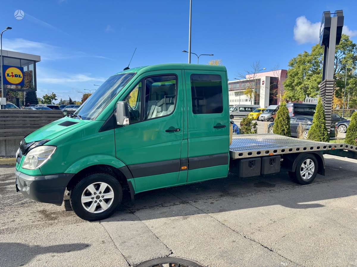 Mercedes-Benz Sprinter, auto transporters