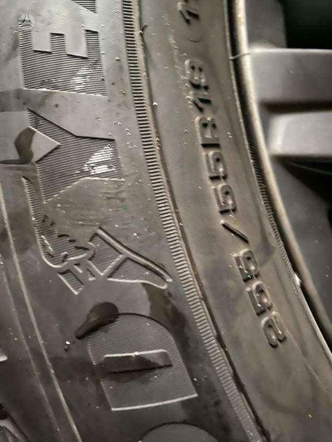 Goodyear, зимние 255/55 R19