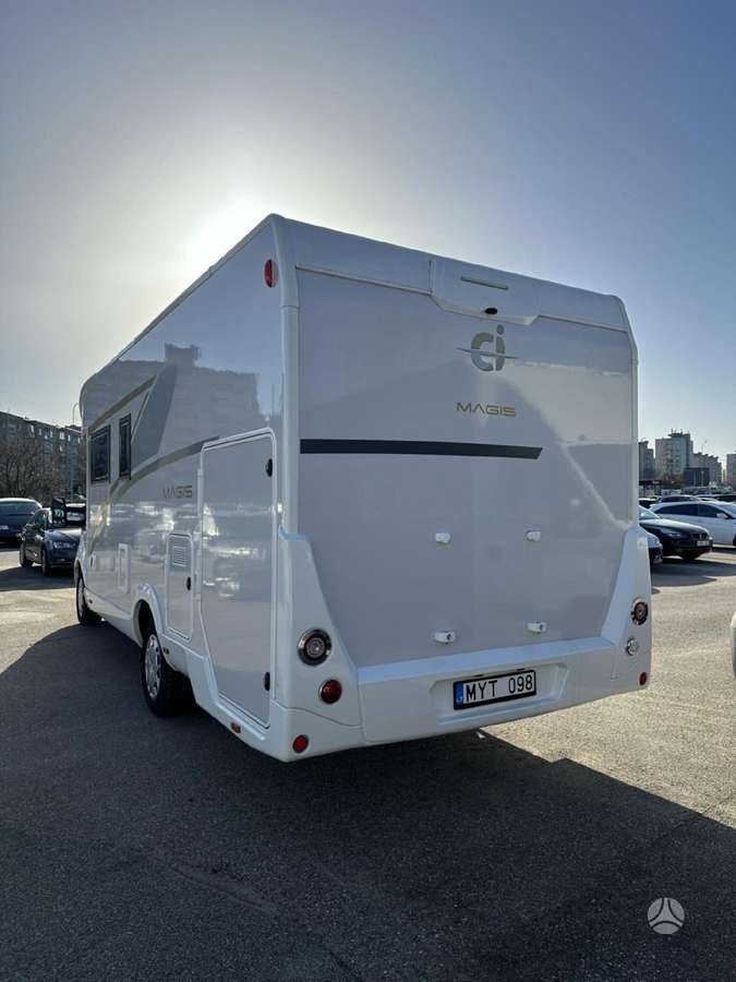 Ford MAGIS 98XT, campers