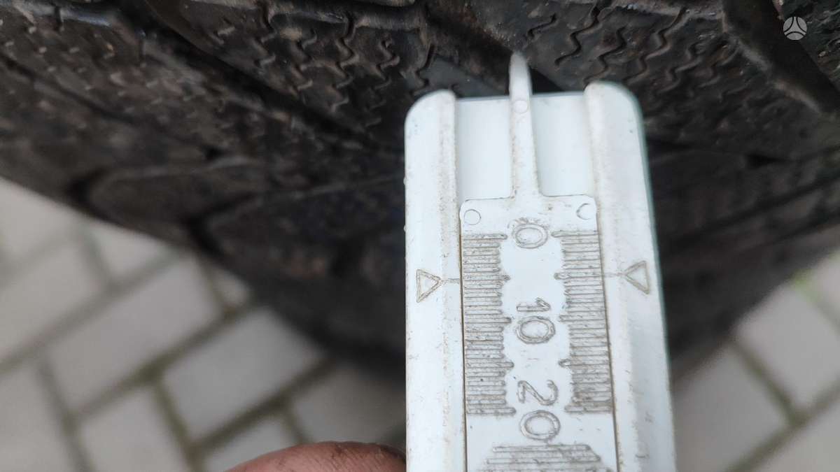 Nexen, universalios 225/50 R18