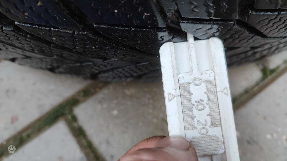 Nexen, всесезонные 225/50 R18