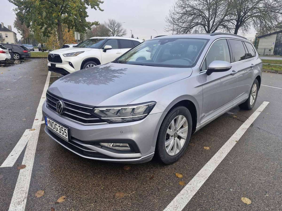 Volkswagen Passat, 2.0 l., Универсал