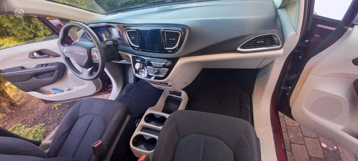 Chrysler Pacifica, 3.6 l., Минивэн