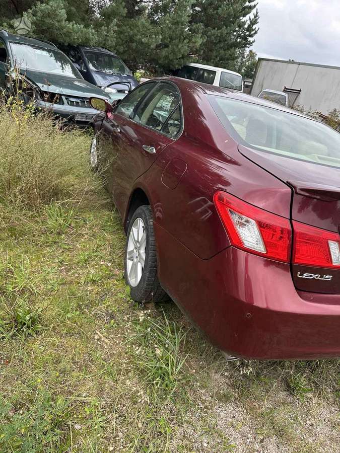 Lexus ES 350 по частям