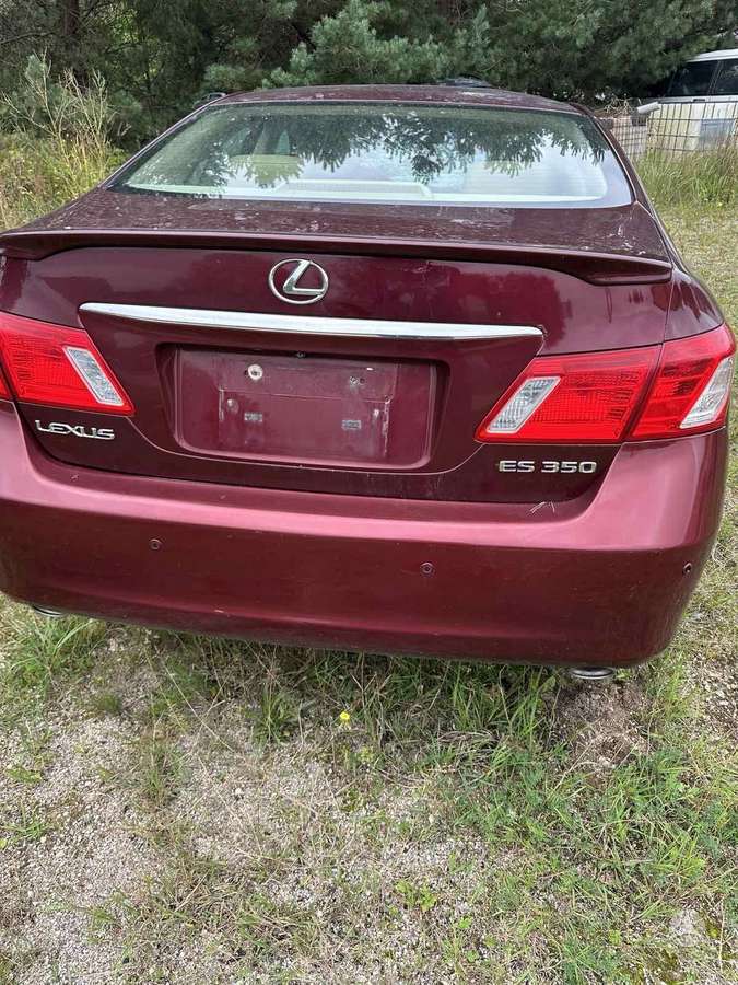 Lexus ES 350 dalimis