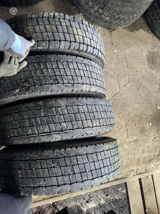 Continental, всесезонные 205/75 R17,5