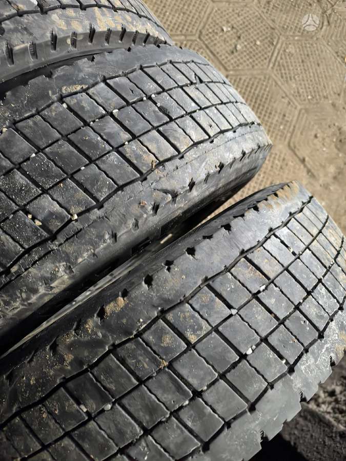 Continental, всесезонные 205/75 R17,5