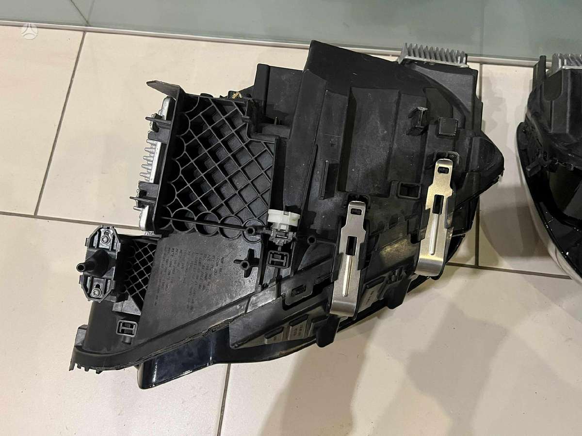 BMW 2 serija bumpers, lights