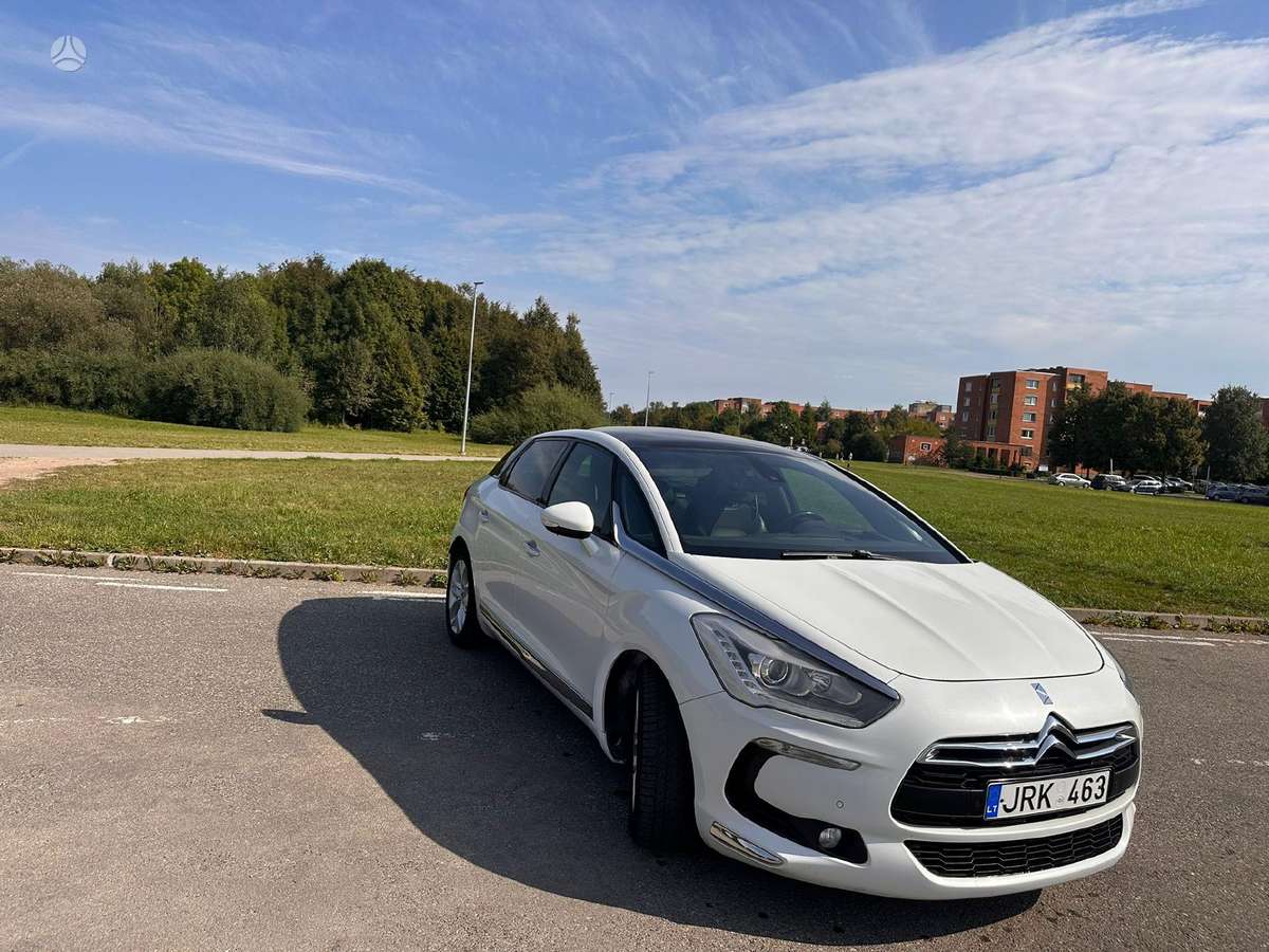 Citroen DS5, 1.6 l., hečbekas