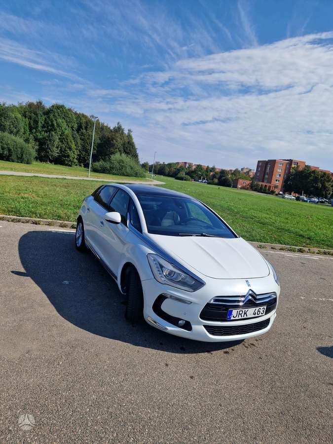 Citroen DS5, 1.6 l., hečbekas
