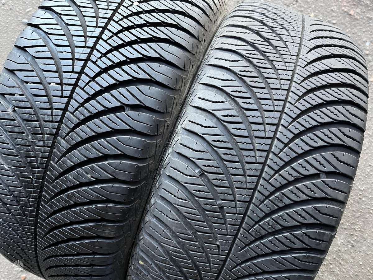 Goodyear Vector4Seasons, всесезонные 235/50 R18