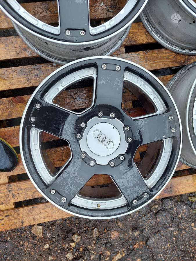 Audi, lengvojo lydinio, R17