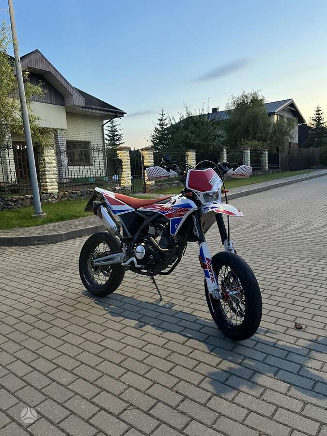 Fantic 125 125cc, supermoto