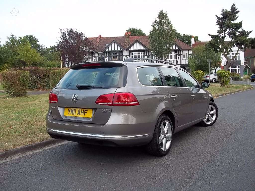 Volkswagen Passat for parts