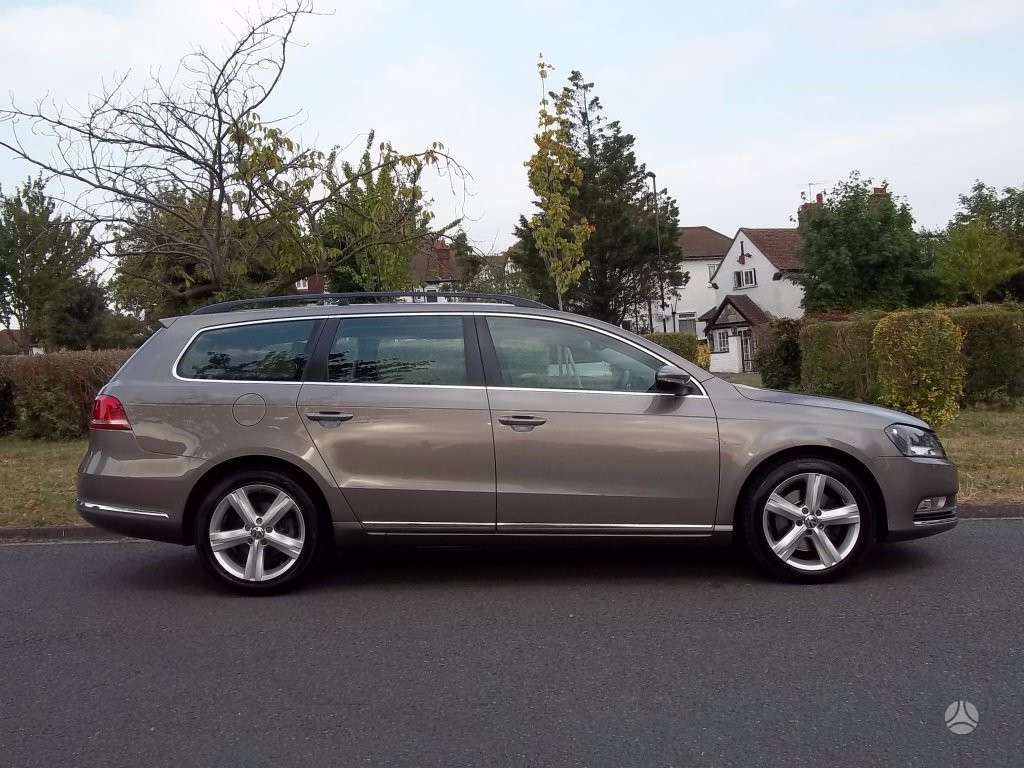 Volkswagen Passat for parts