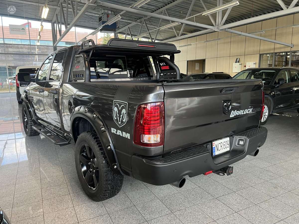 Dodge Ram, 5.7 l., off-road / crossover