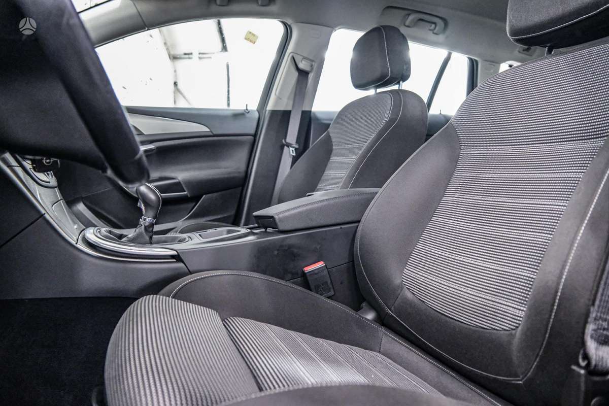 Opel Insignia, 1.6 l., Универсал