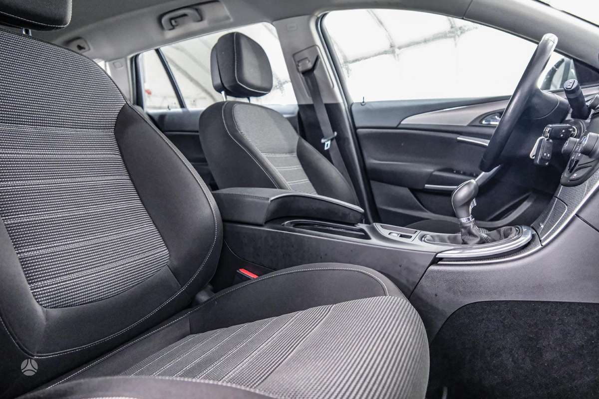 Opel Insignia, 1.6 l., Универсал