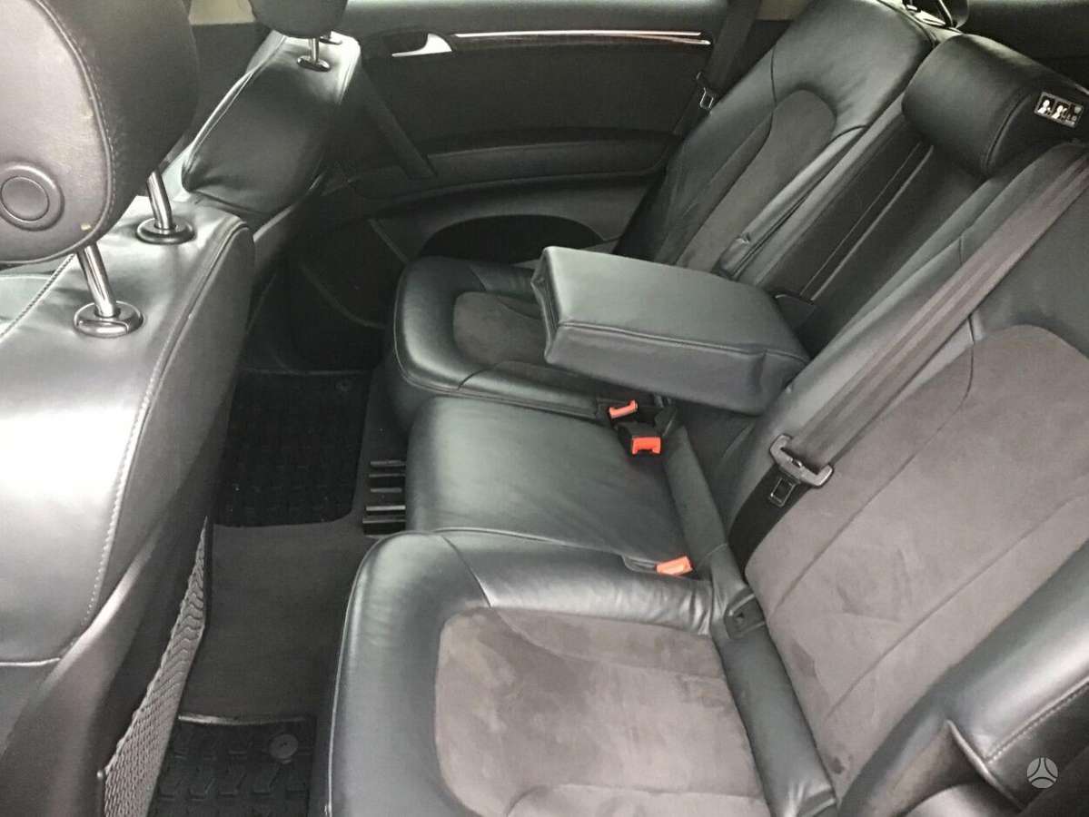 Audi Q7, 3.0 l., Хэтчбек