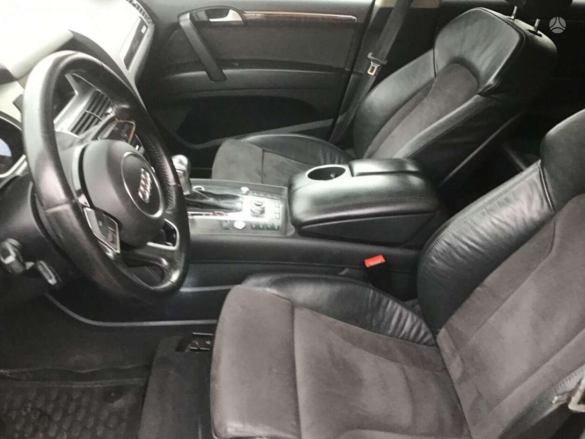 Audi Q7, 3.0 l., Хэтчбек