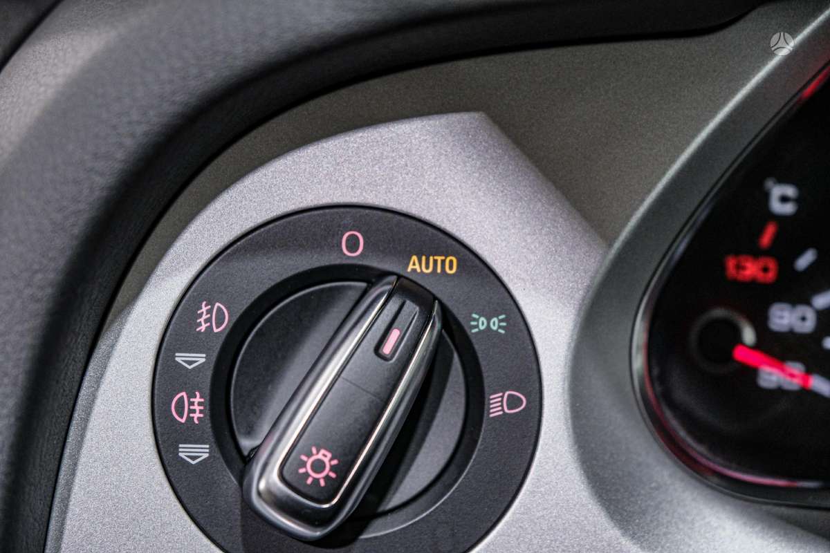 Audi A6, 2.0 l., Универсал
