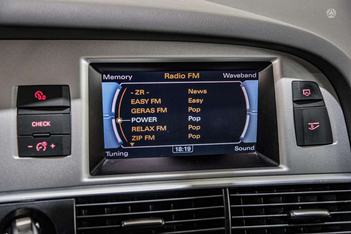 Audi A6, 2.0 l., Универсал