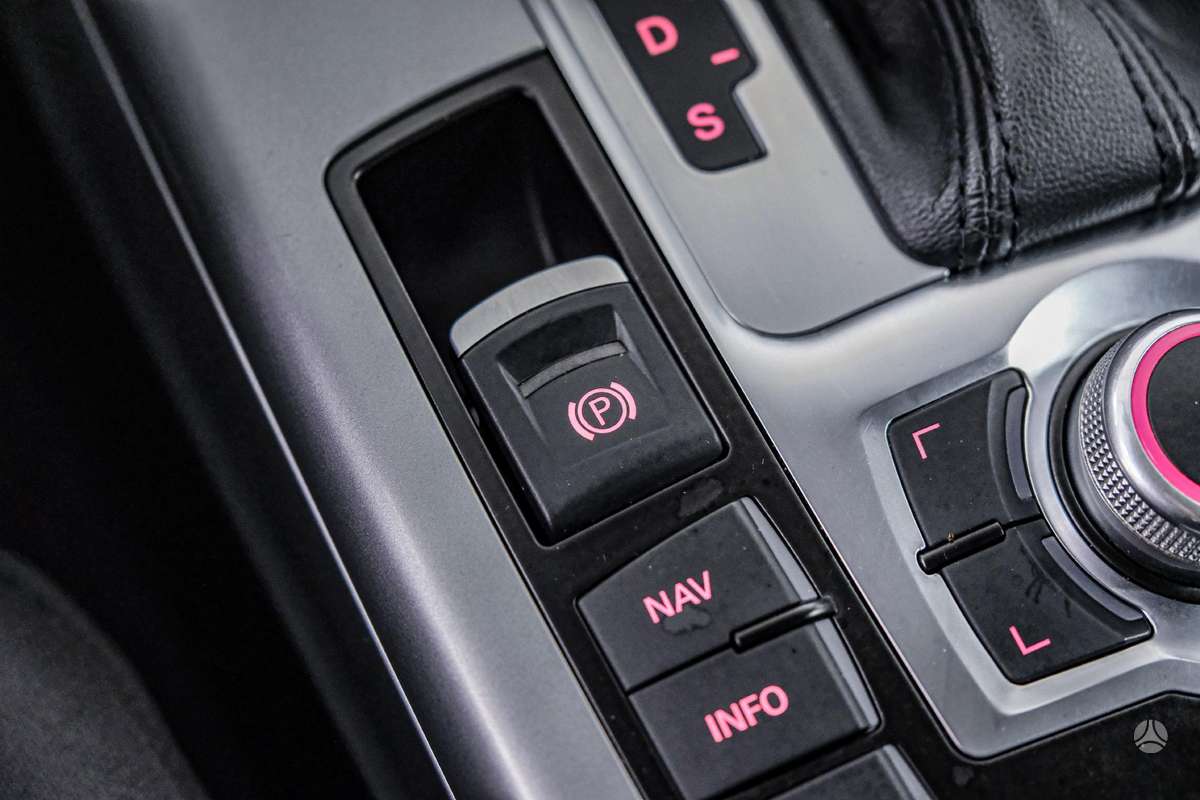 Audi A6, 2.0 l., Универсал