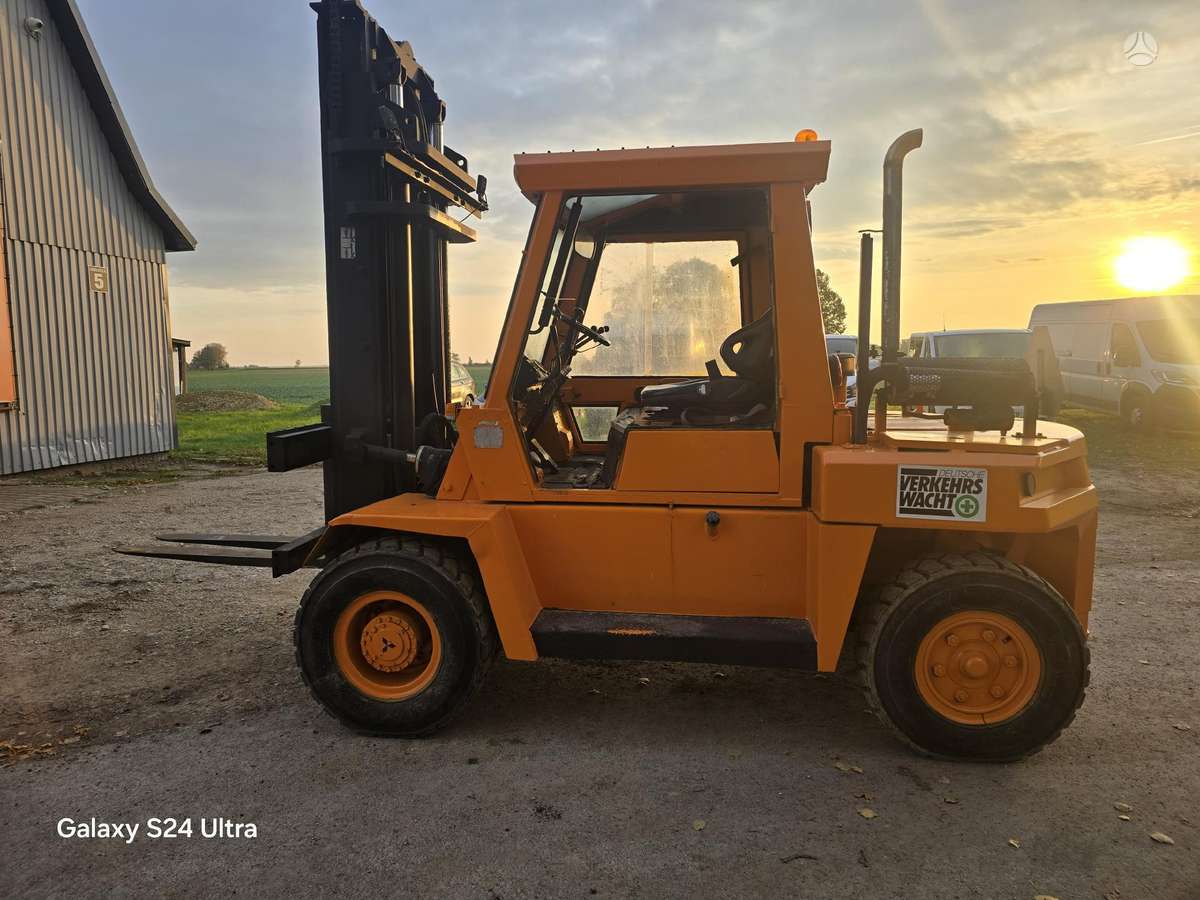 Mitsubishi TCM, forklifts